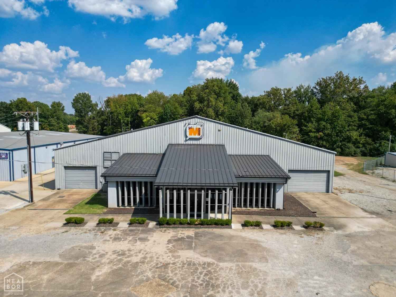 1305 Carroll Rd  