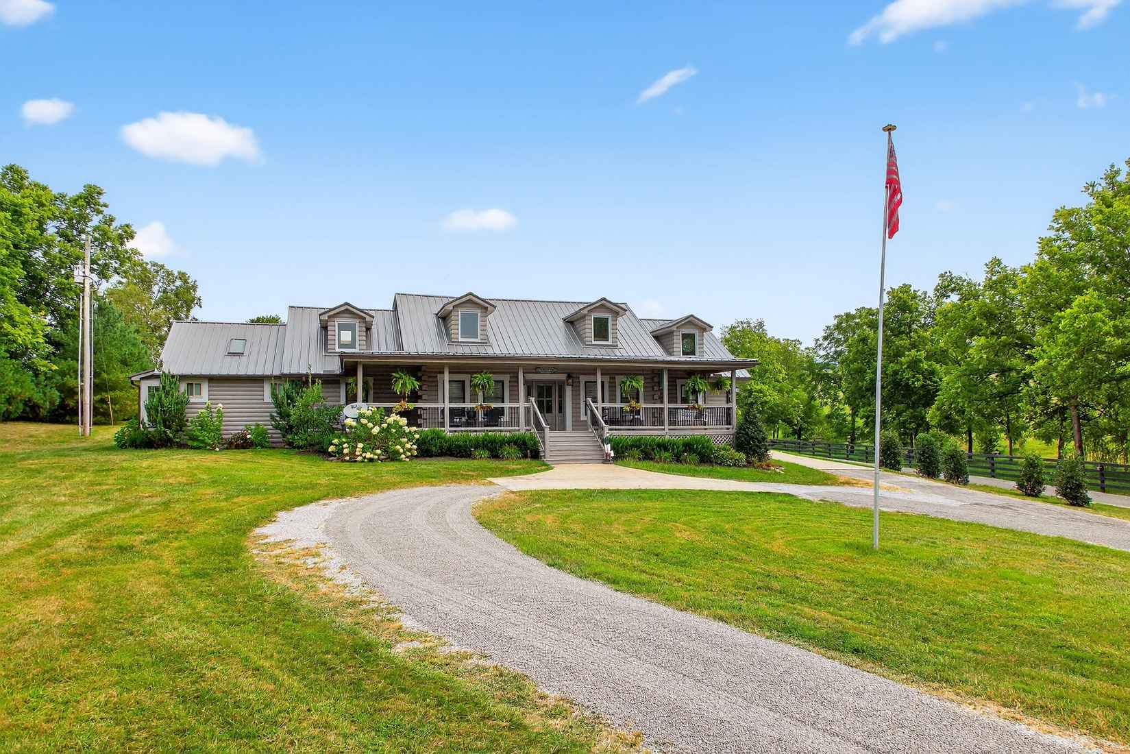 2100 Irvine Road Unit  