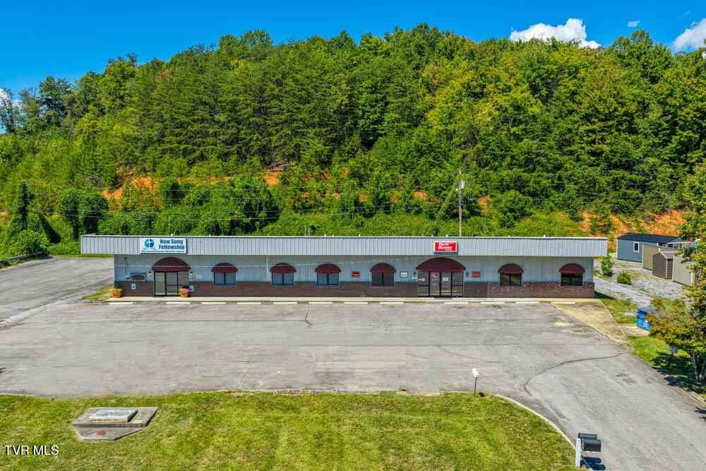 3825 S Hwy 66  