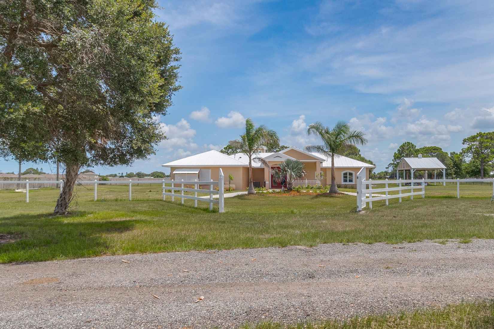 4715 Blossom Rdg Pl  