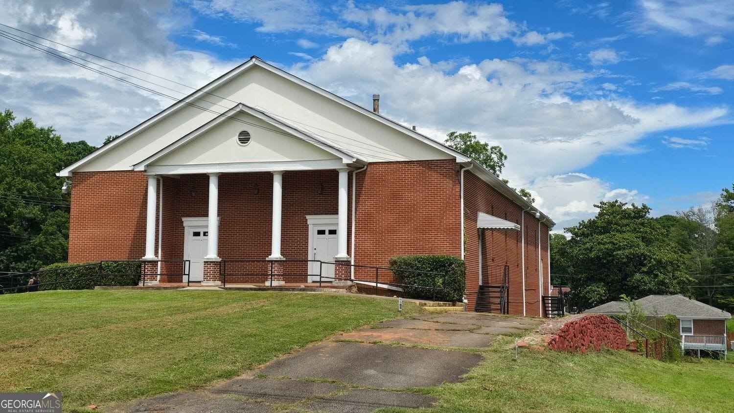 3300 Old Jonesboro Rd  