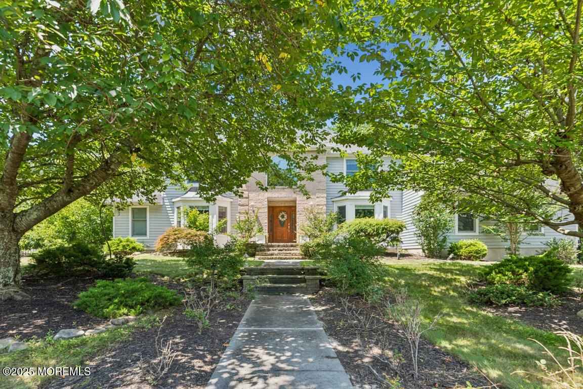 1623 Rustic Ct  