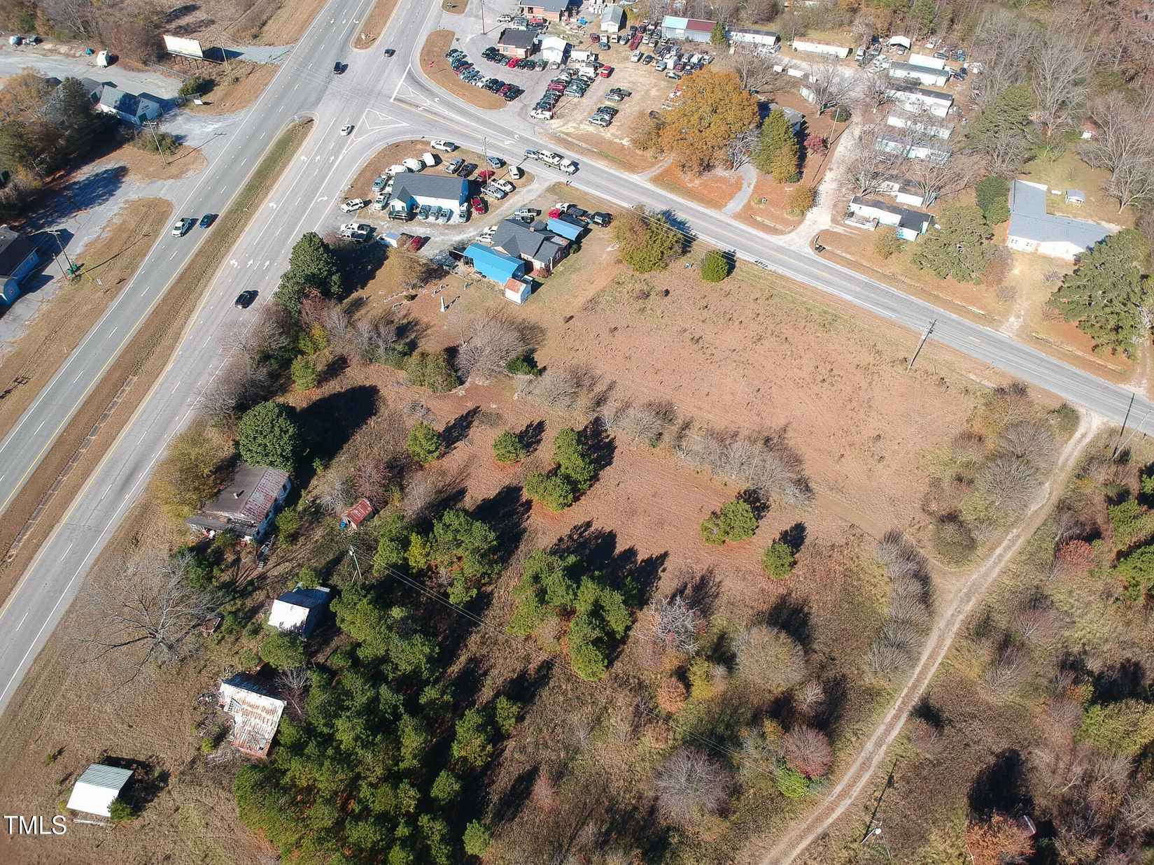 5562 W Highway 70 Business  