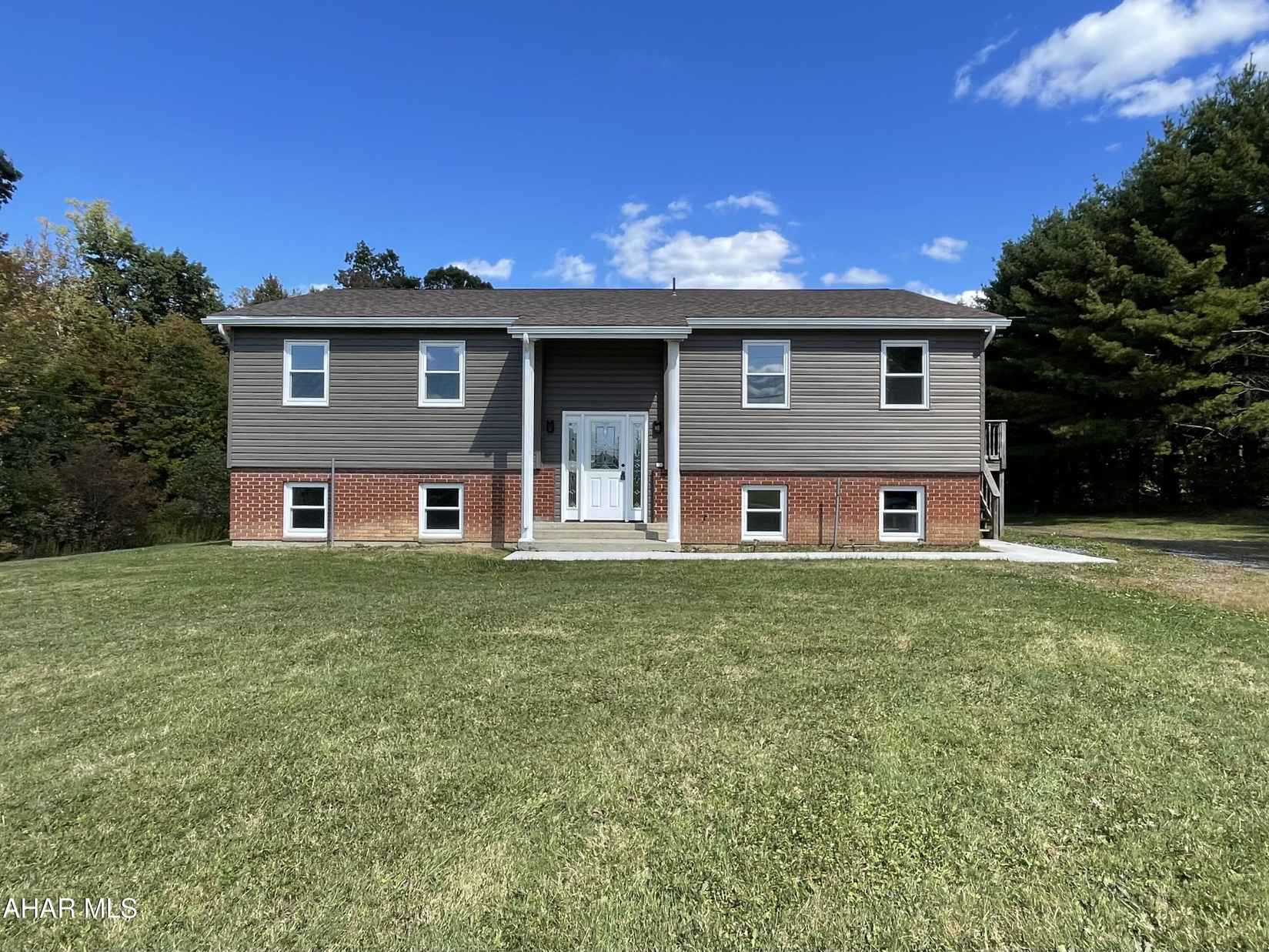 361-367 Link Rd  
