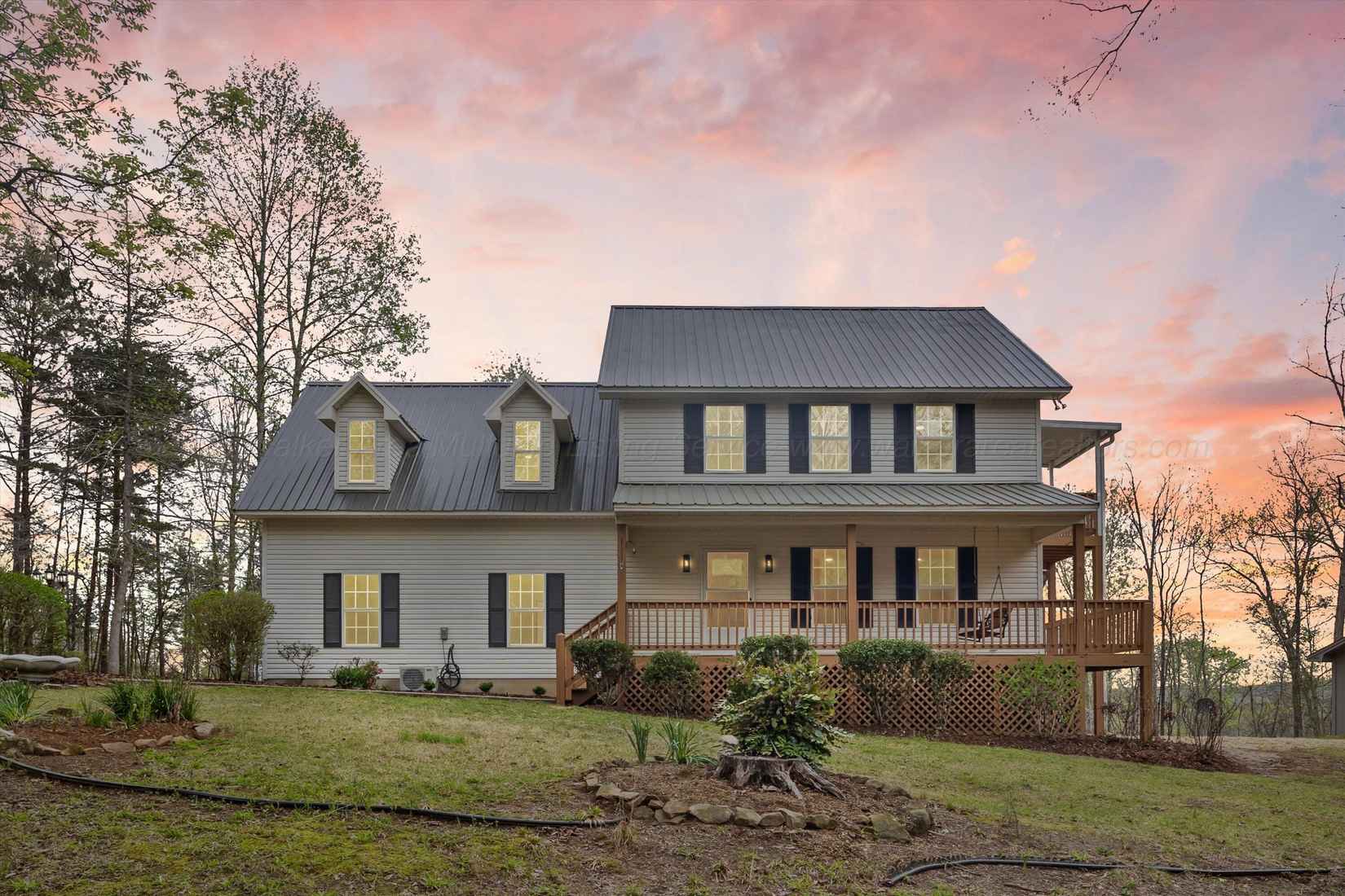 190 COUNTY RD 3933  