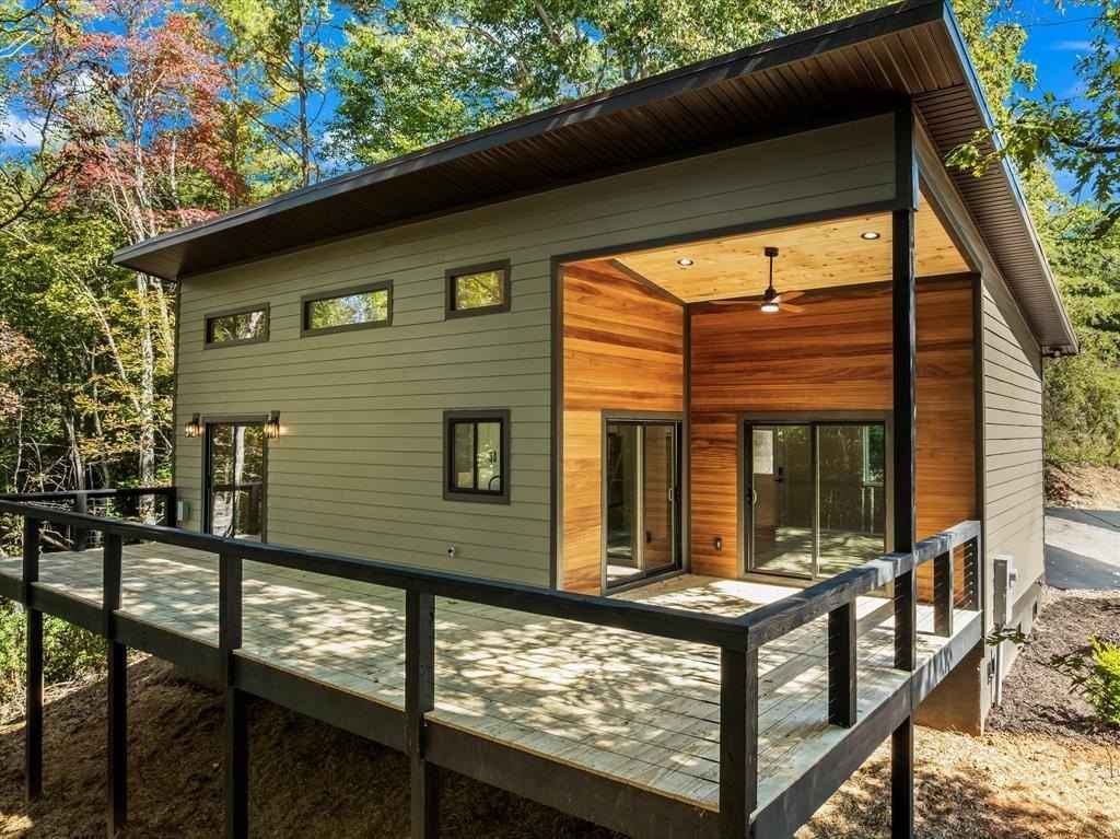 71 Mountain Trace Pt  