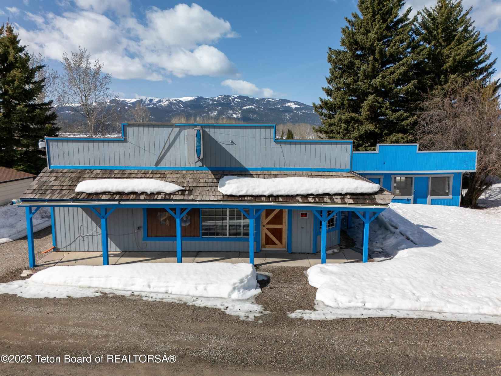 1685 US Hwy 89  