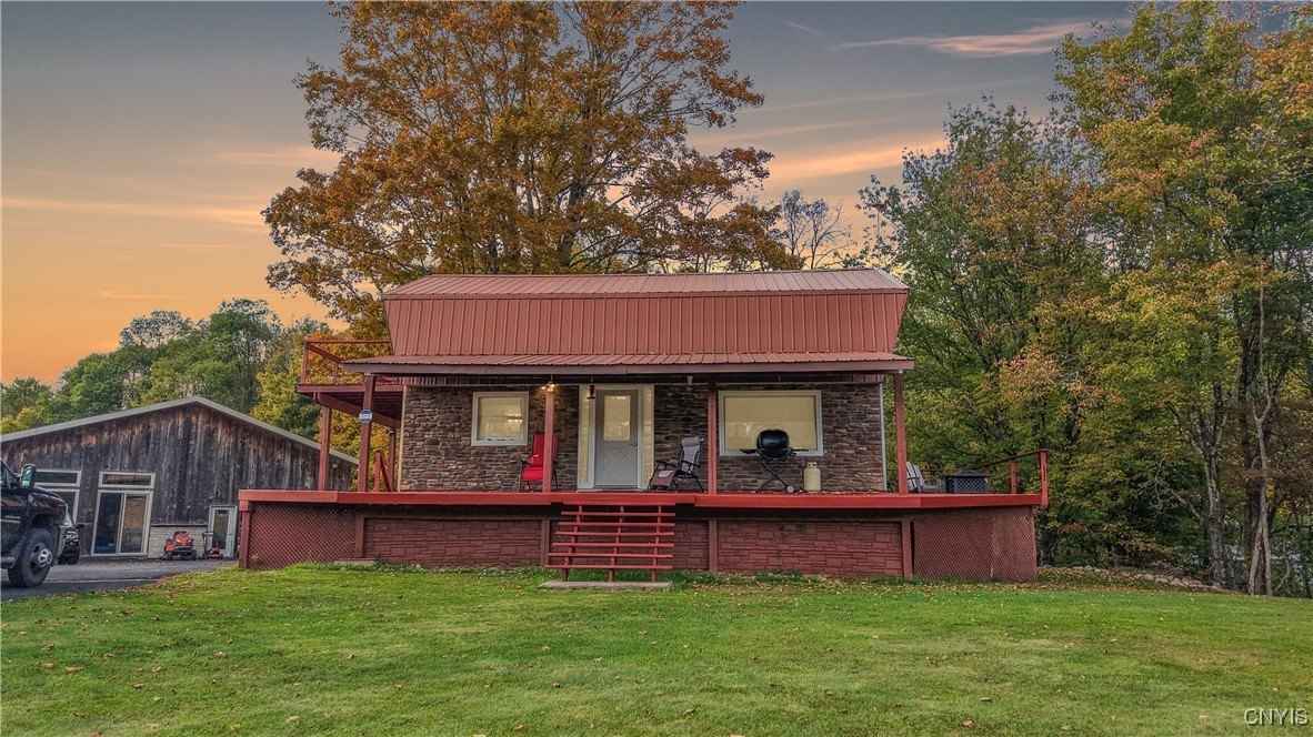 7469 Buck Hill Rd  