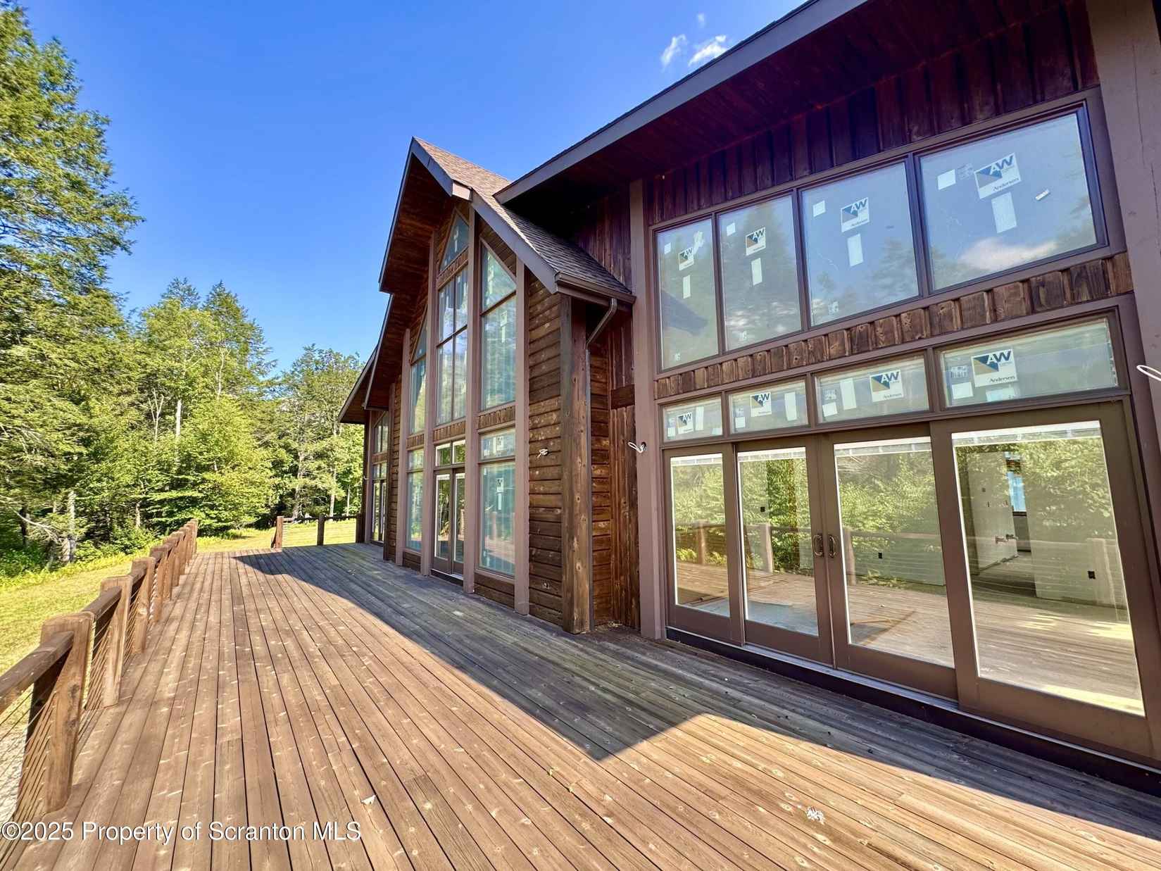 4382 River Rd  