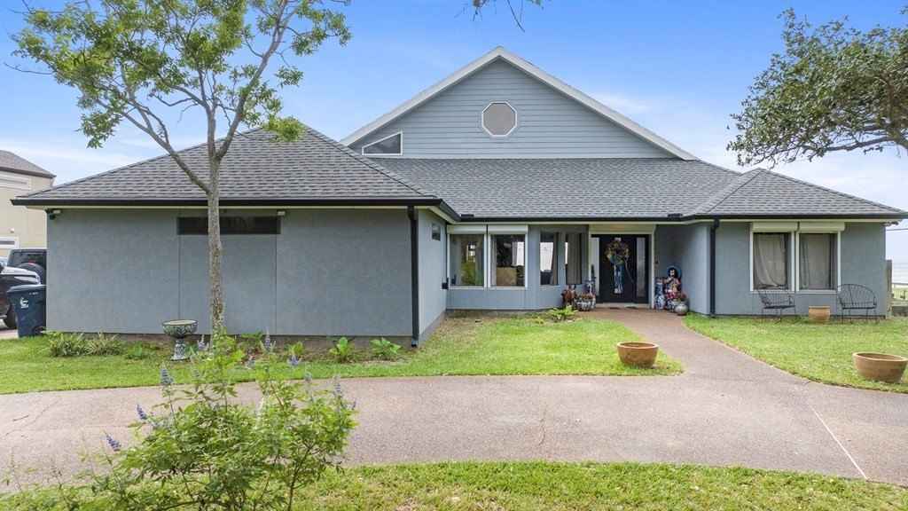 4961 FM 1781  