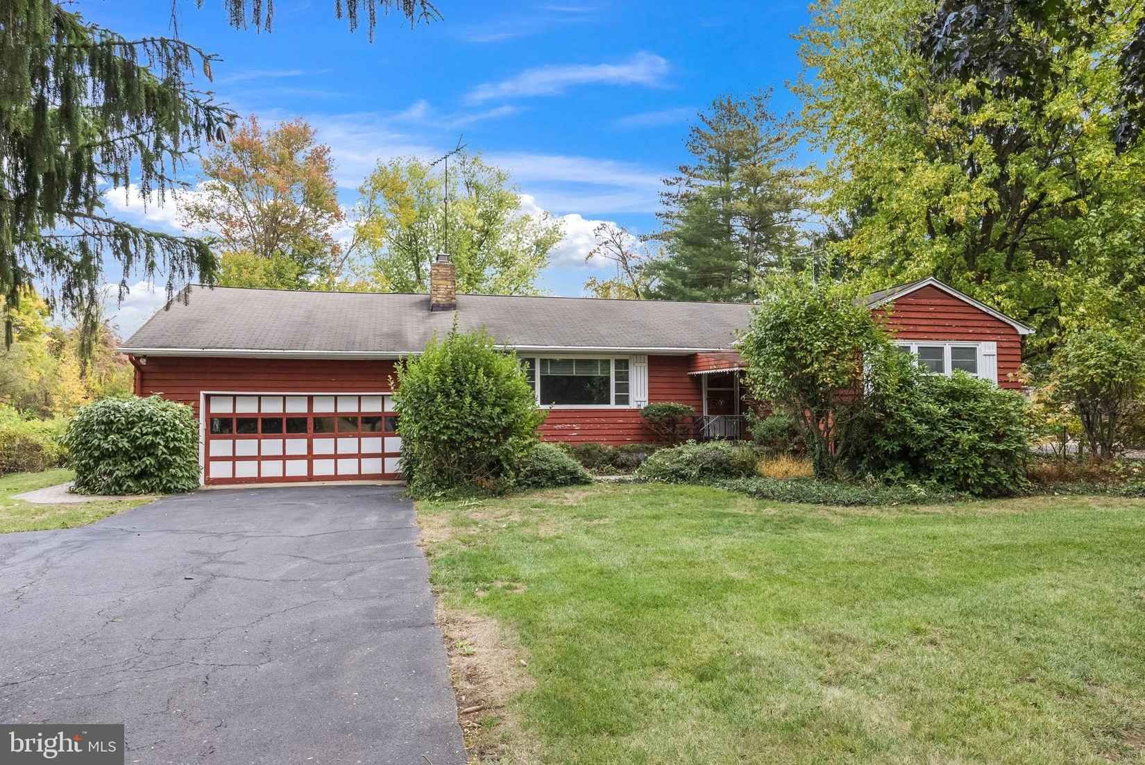 128 LAWRENCEVILLE-PENNINGTON Rd  