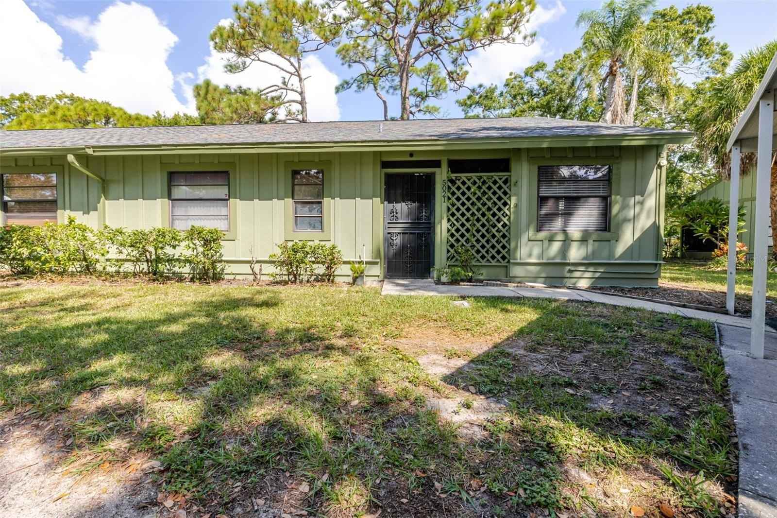 5021 BARRINGTON Cir  