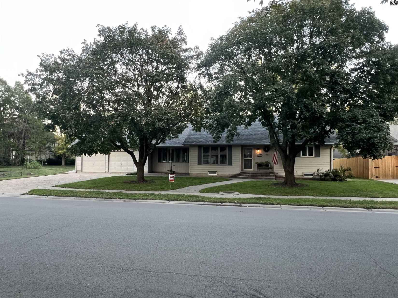 1430 North High Dr  
