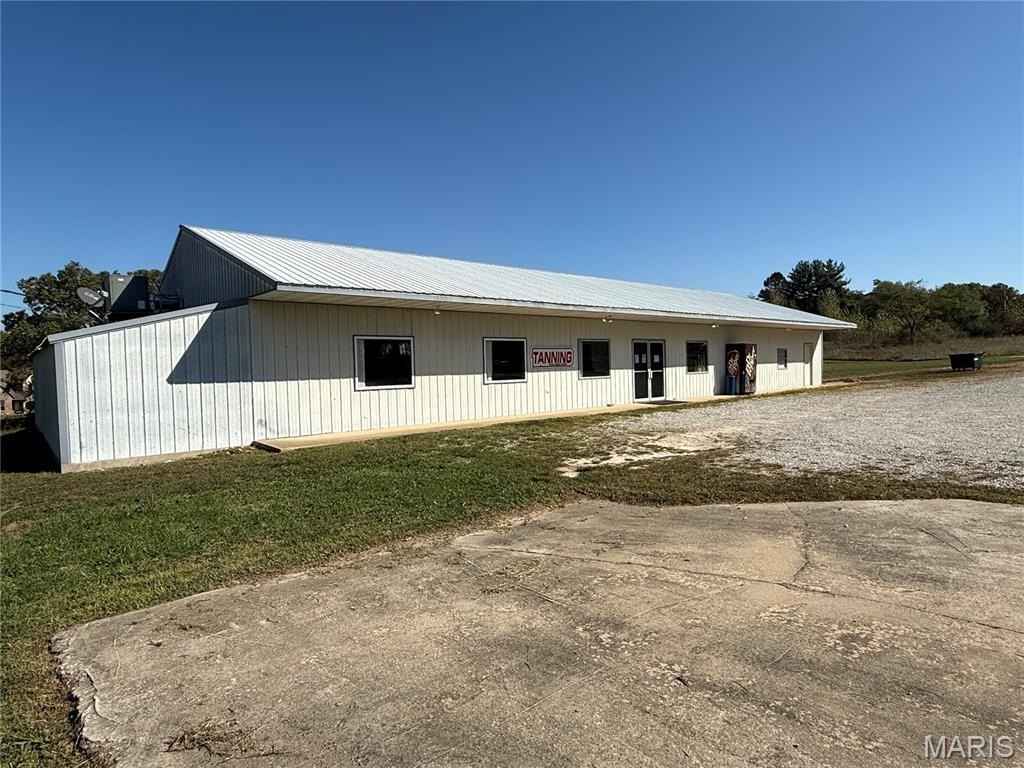 10760 Hwy 32  