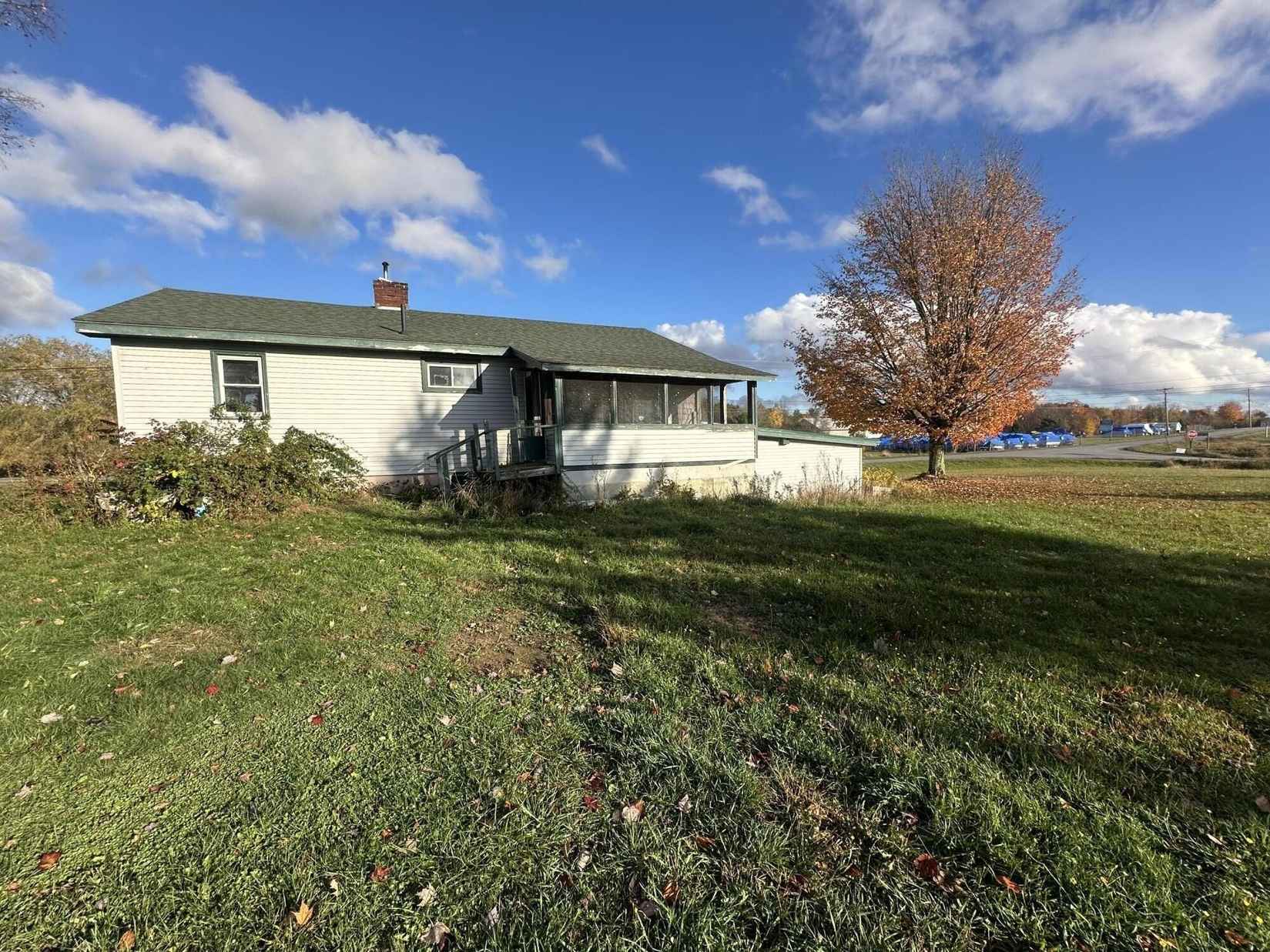 366 Village Rd  