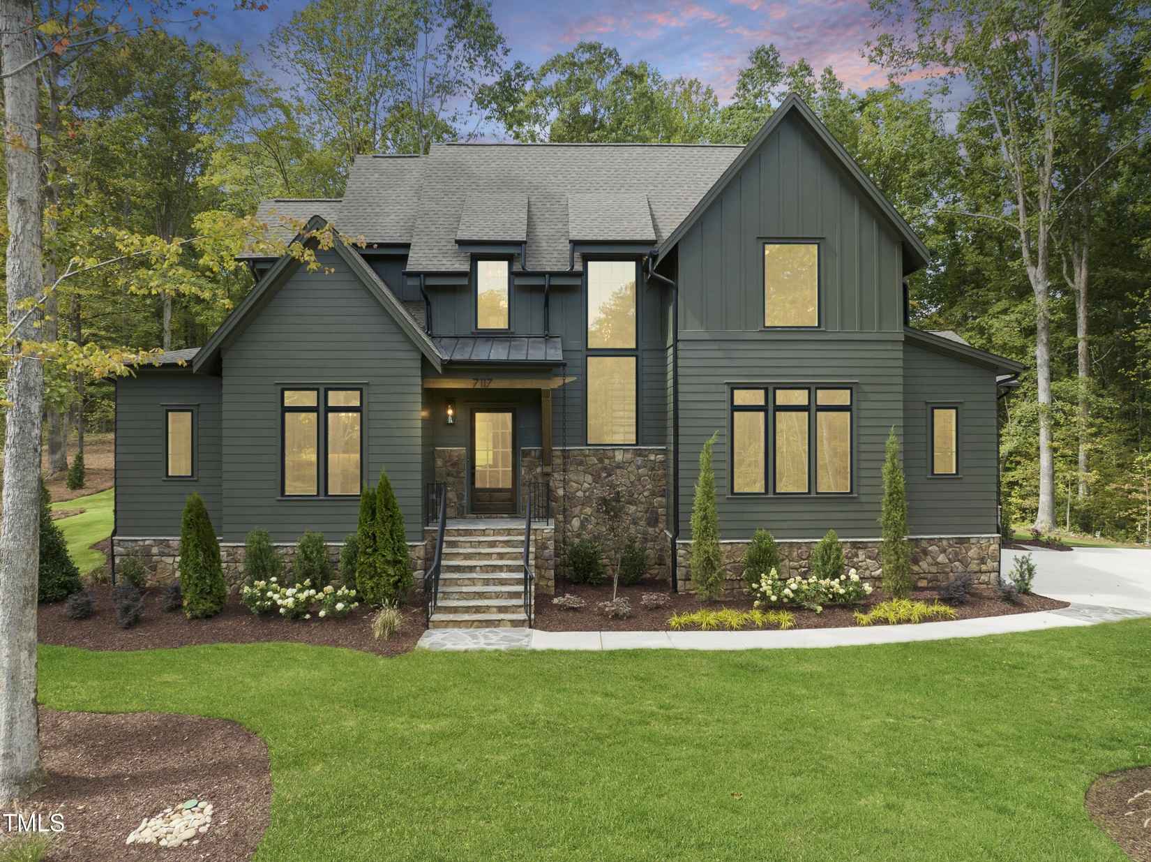 285 Mollie Mdw Dr  