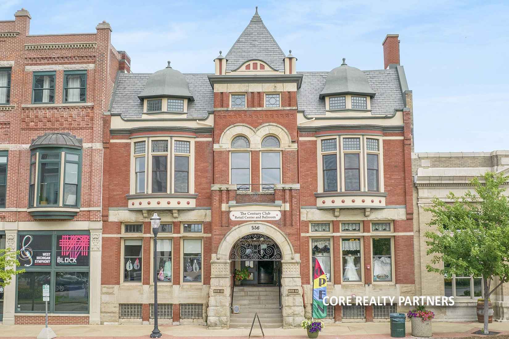 356 W Western Ave  