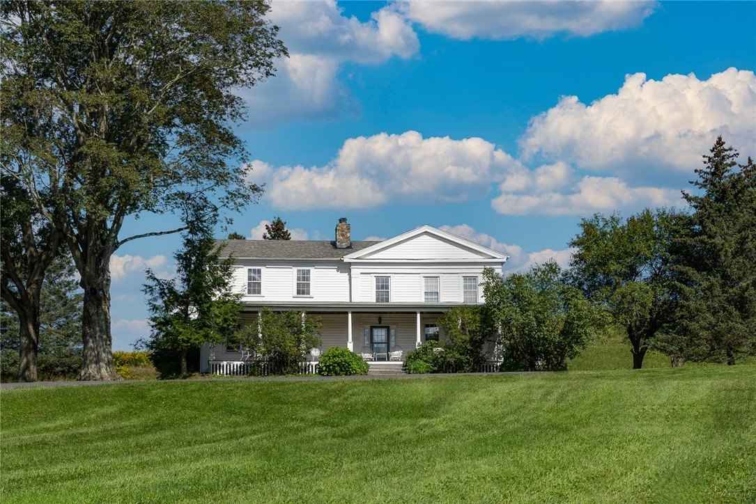 1625 Carey Rd  