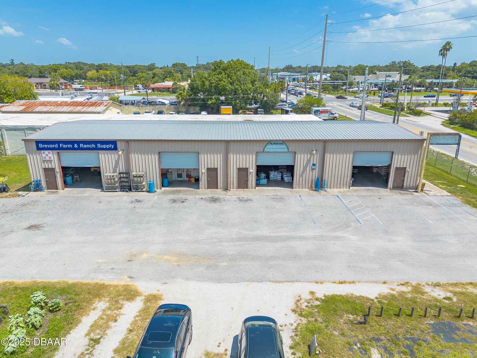 137 Clearlake Rd  