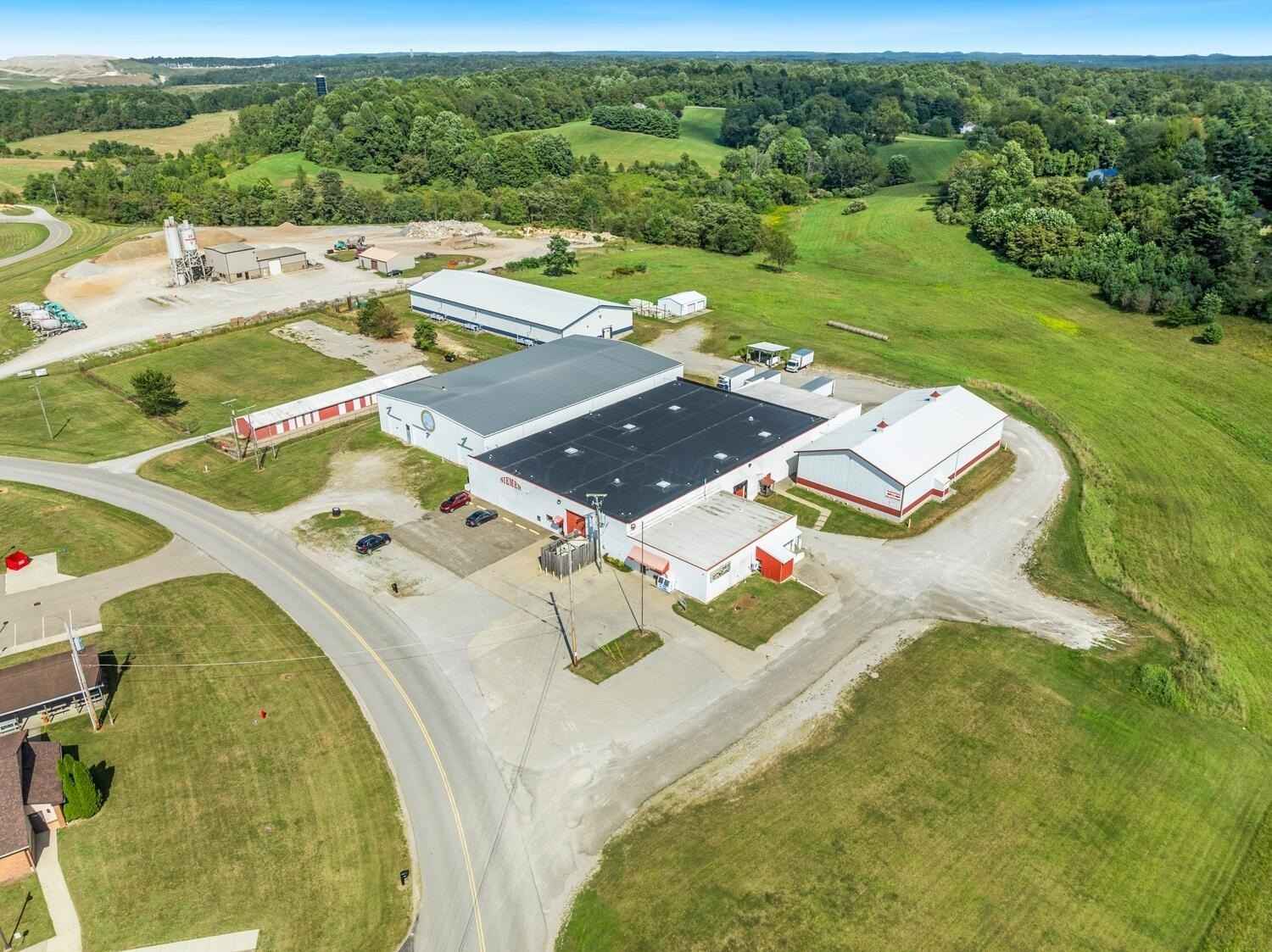 1400 Commerce Dr  