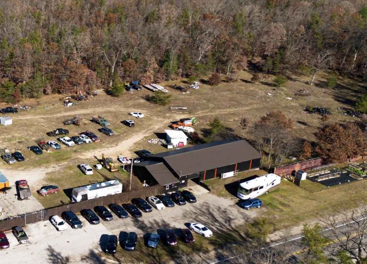 2748 W US Hwy 10  