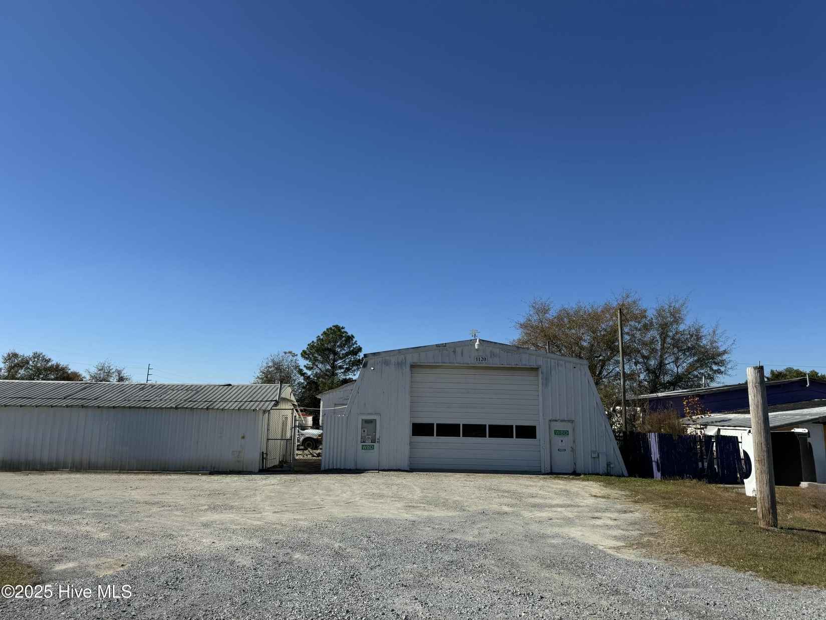 1120 Lt Hardee Rd  