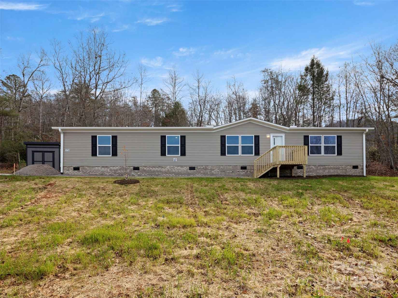 172 Peaceful Hl Dr  