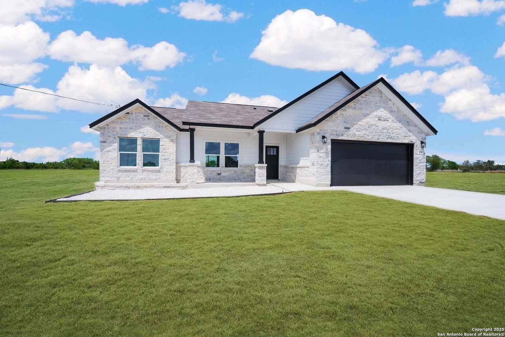 150 Ranchero Way  