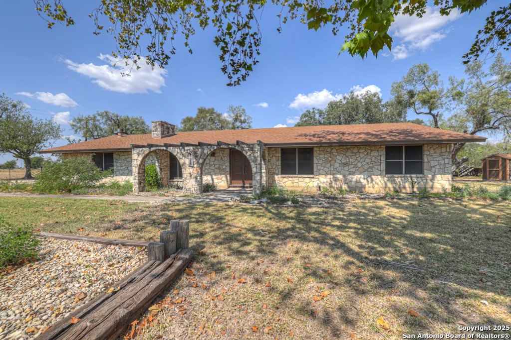 255 BREHM Ln  