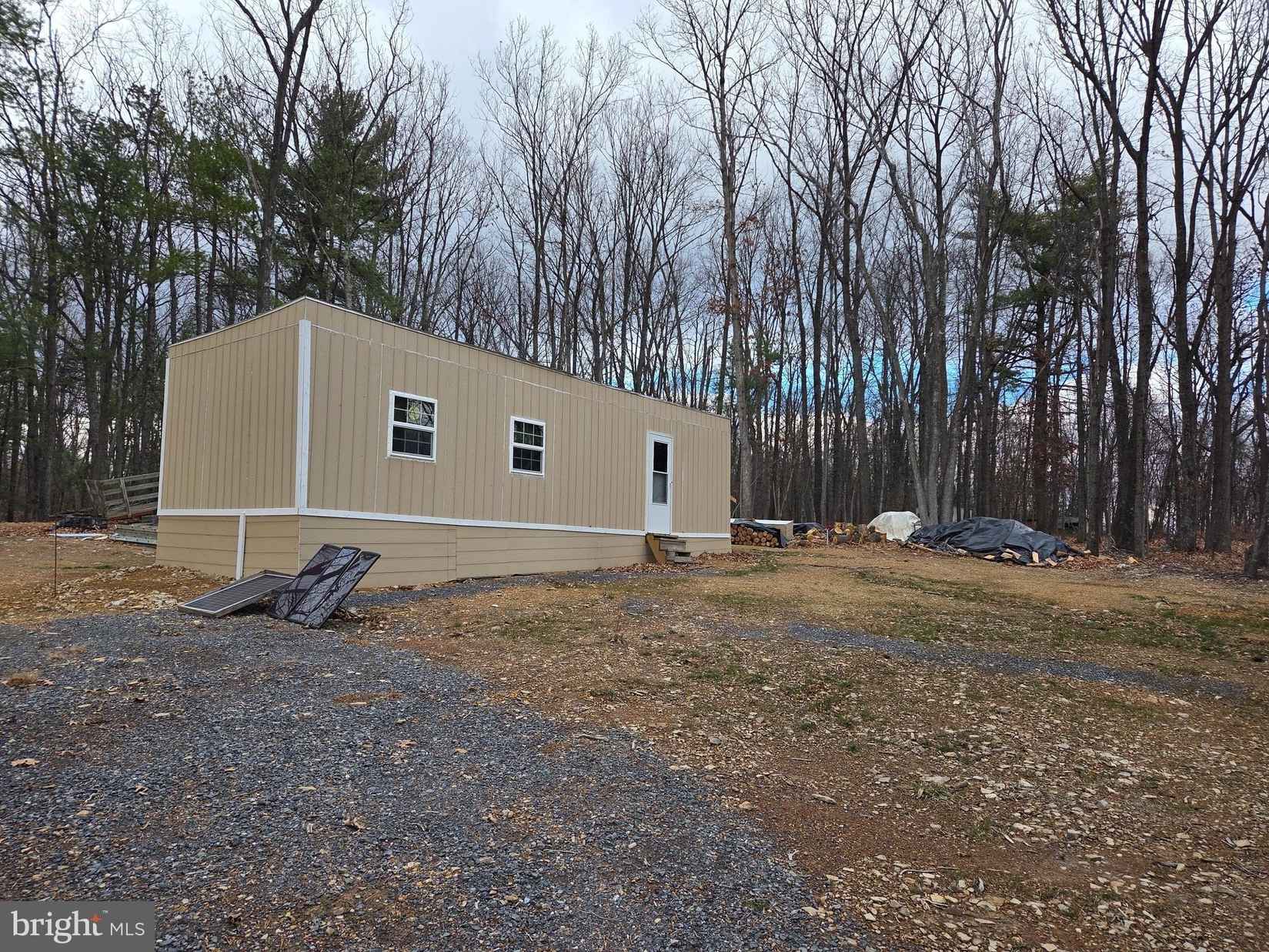 SHERMAN Dr Lot 37  