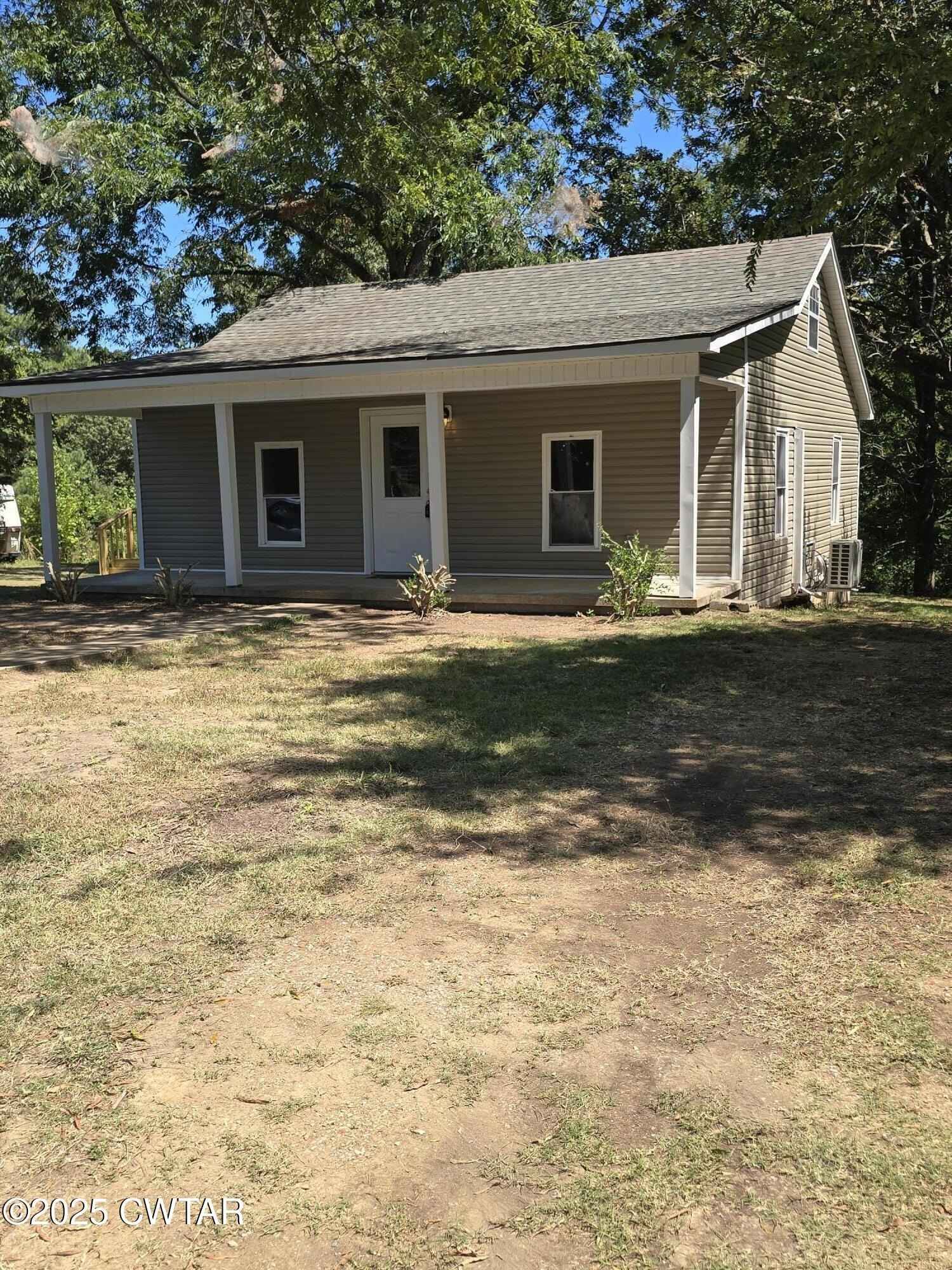 45 Lesters Chapel Rd  