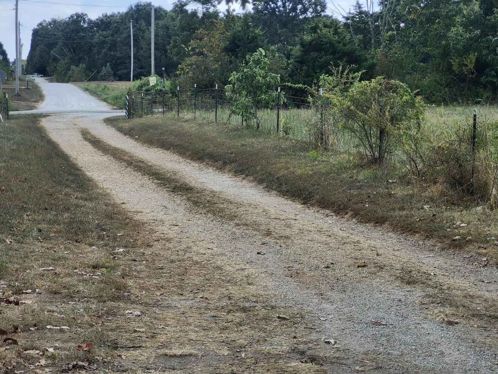 9942 Hwy Ah  