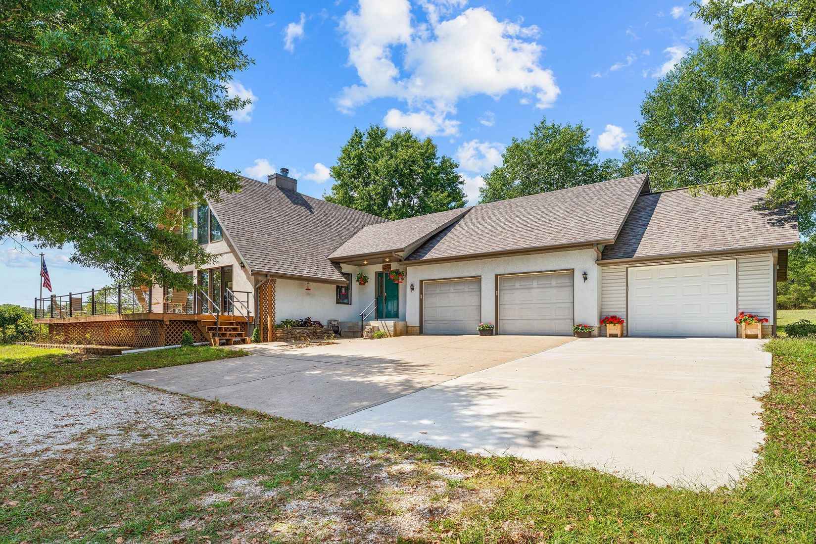 21557 Farm Rd 1230  