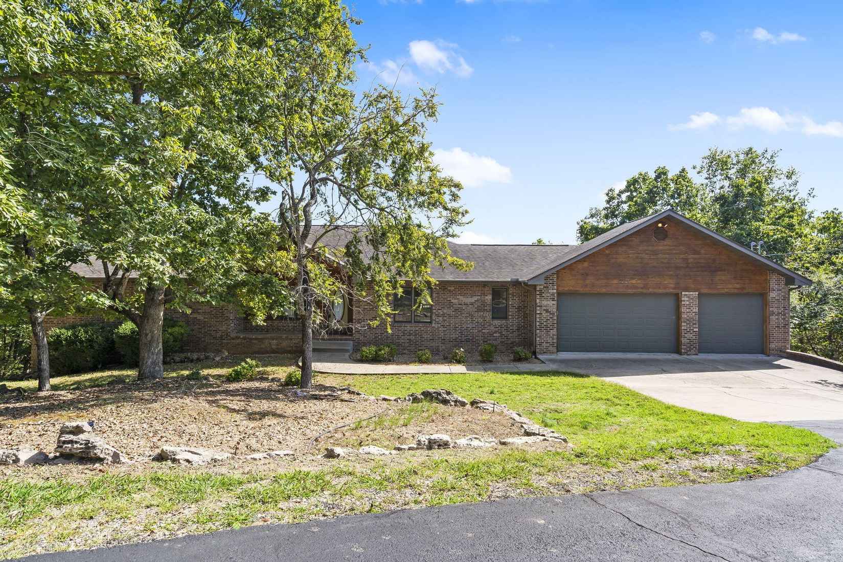 140 Libby Ln  