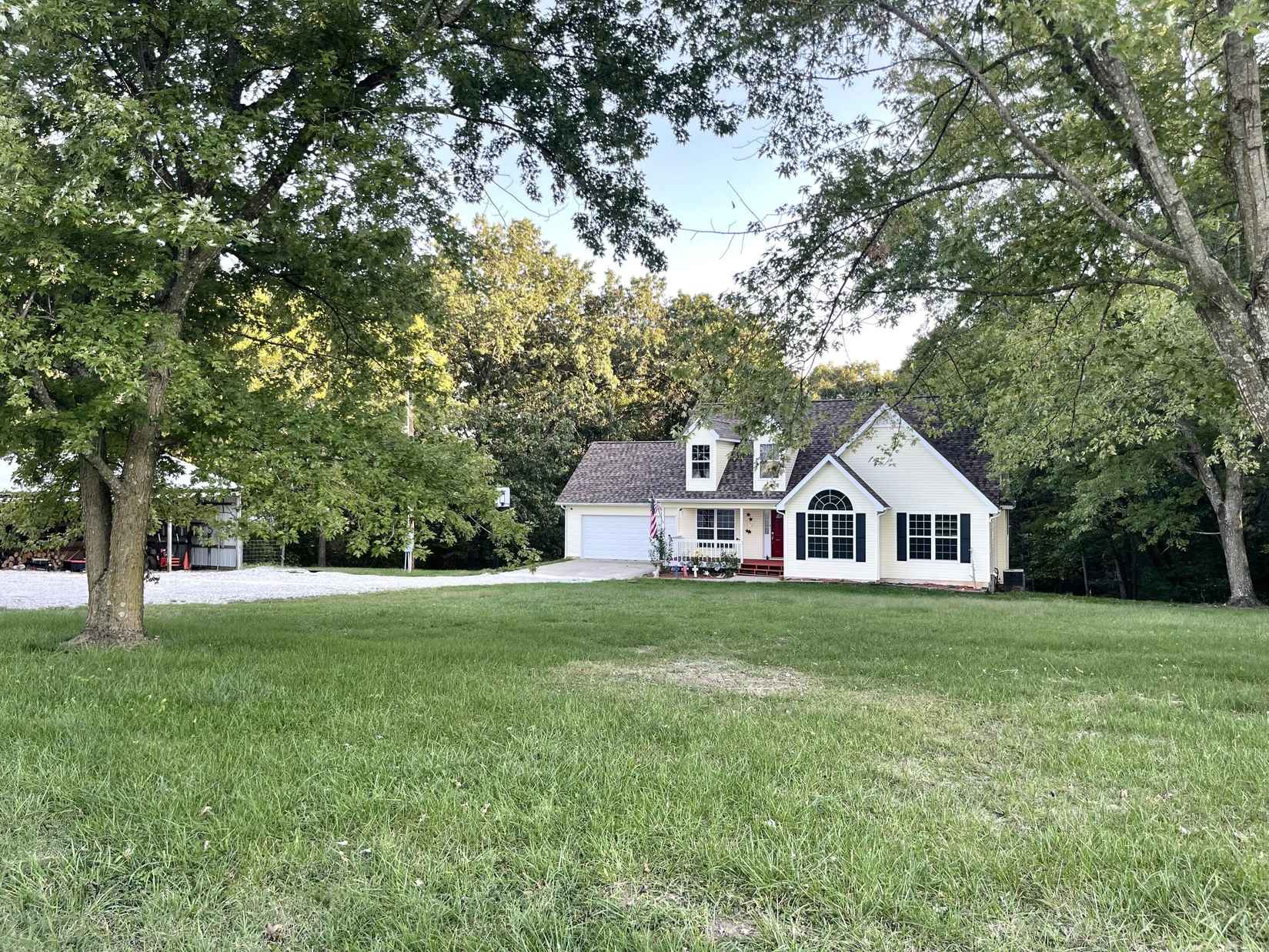 16257 Farm Rd 2175  