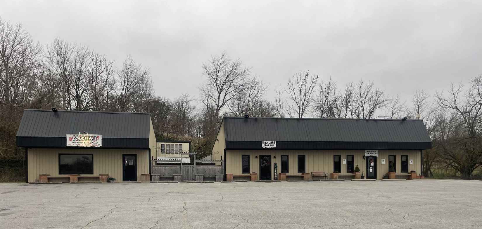 395 397 Sale Barn Rd  