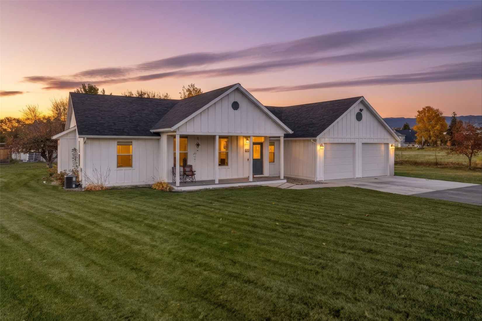 324 Doran Ln  