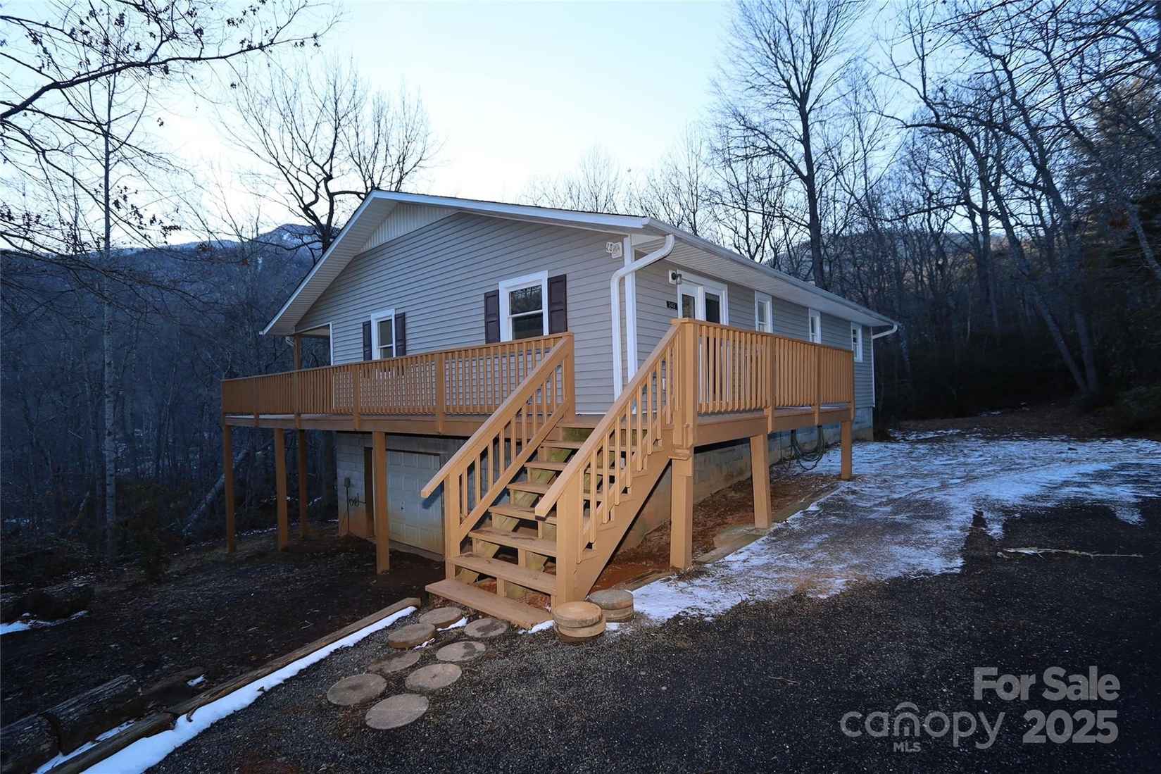 249 Cherry Holw Rd  