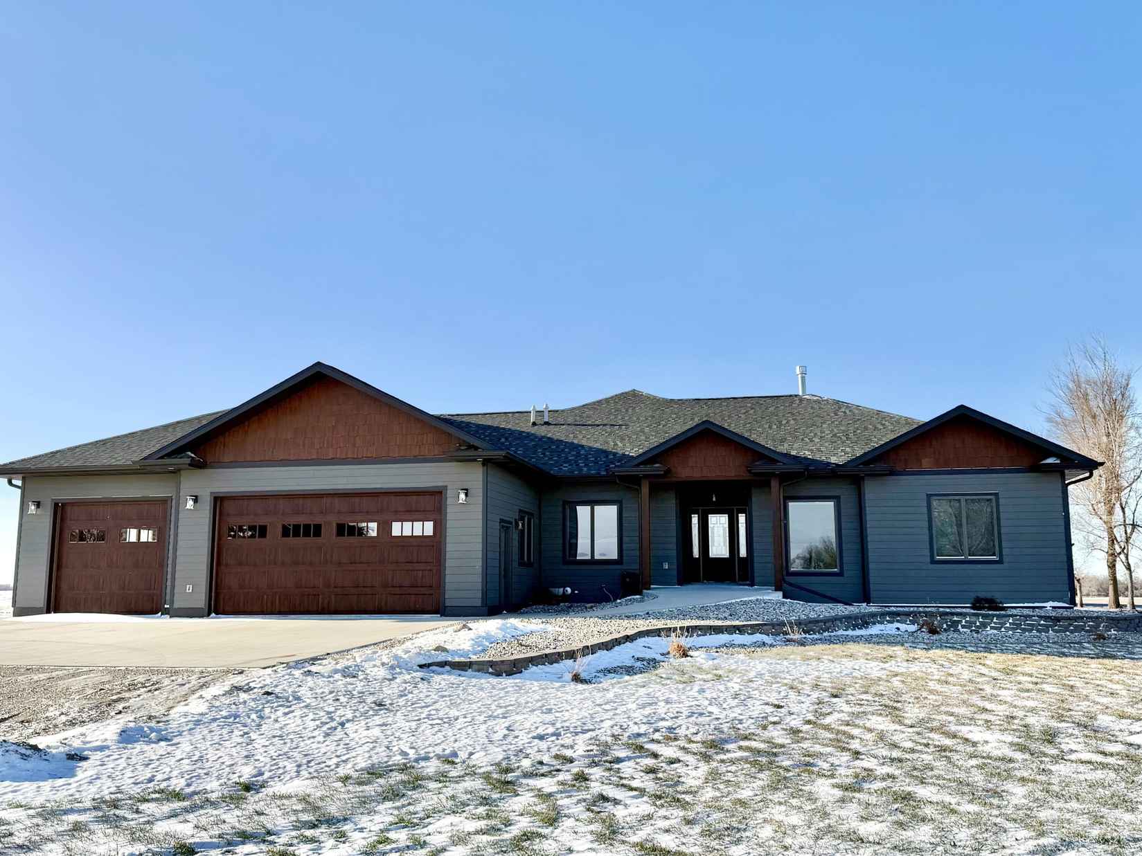 2329 N Brown Co 19  