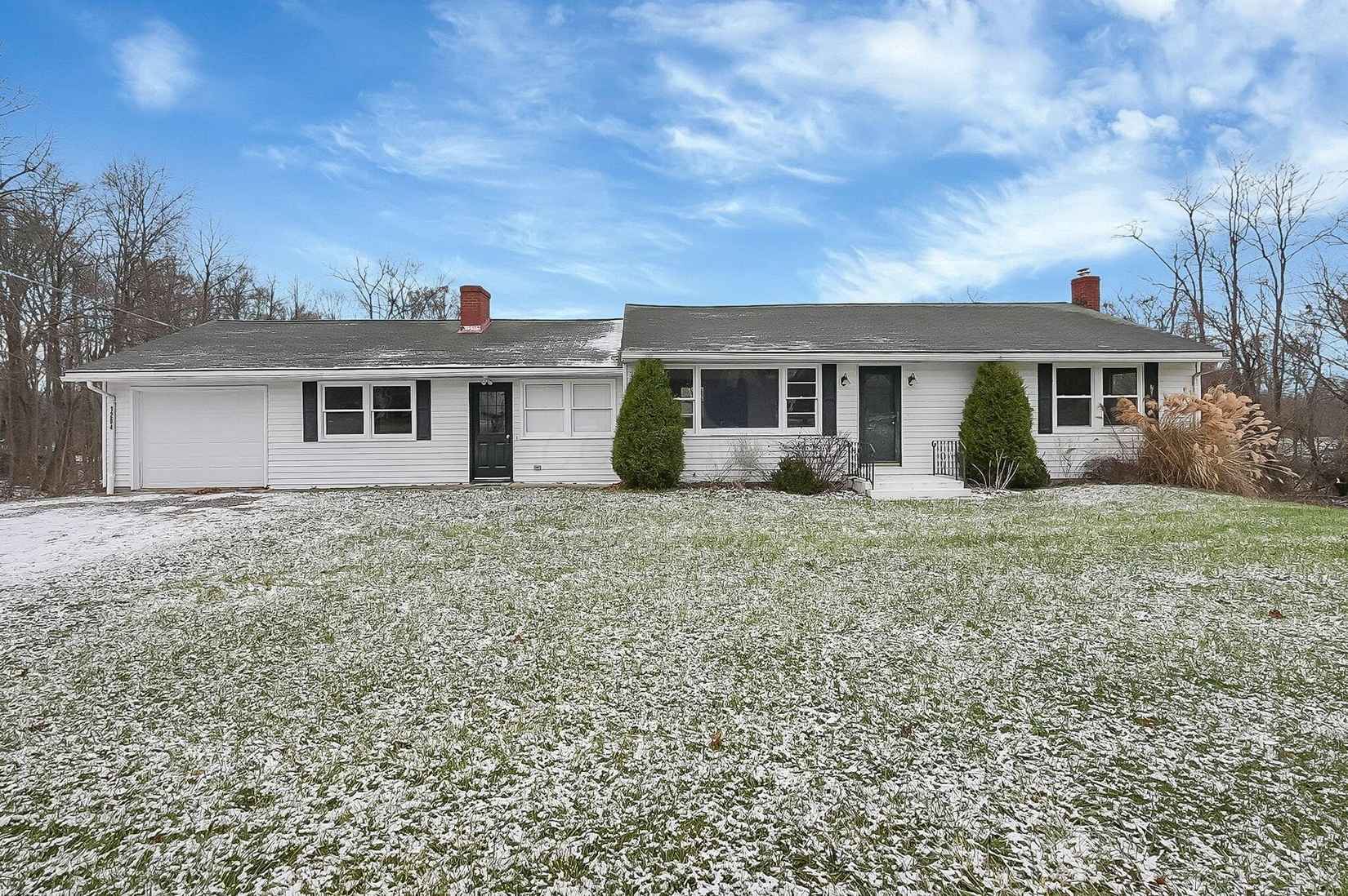 1284 Deeds Rd  