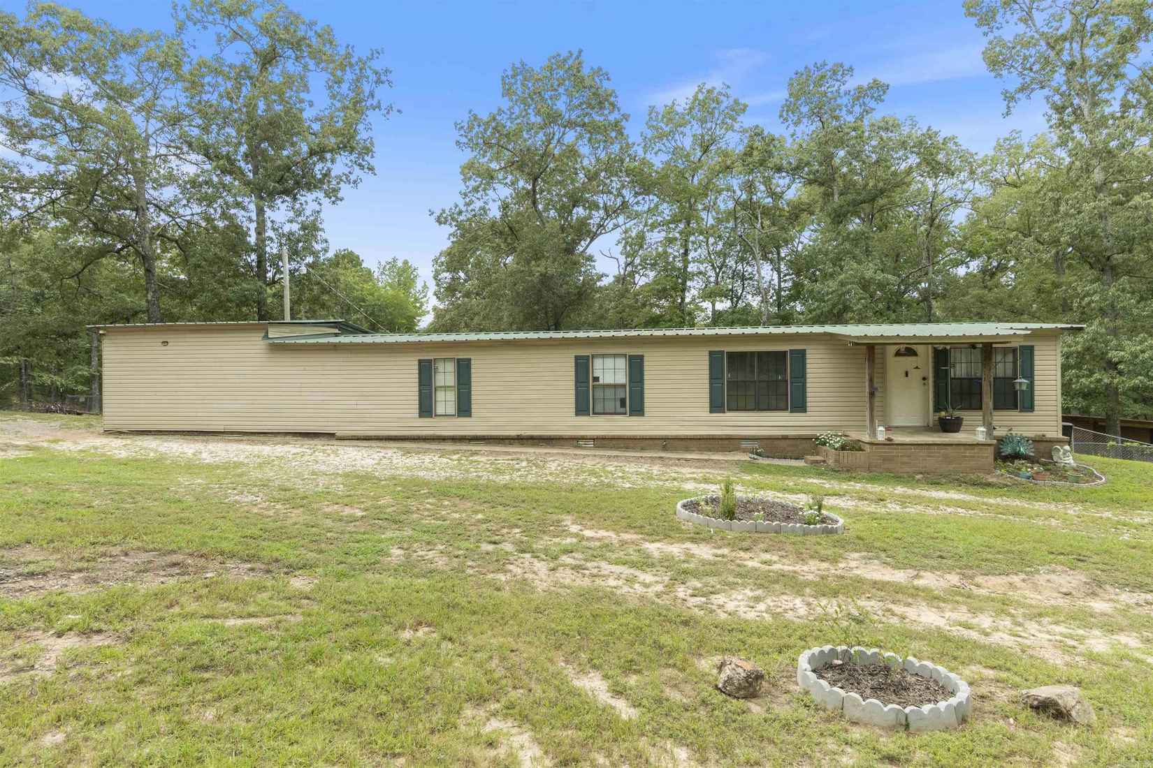 318 Red Oak St  