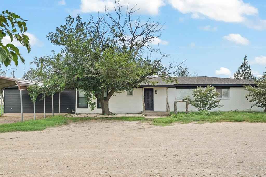 809 N Tubb Loop Rd  