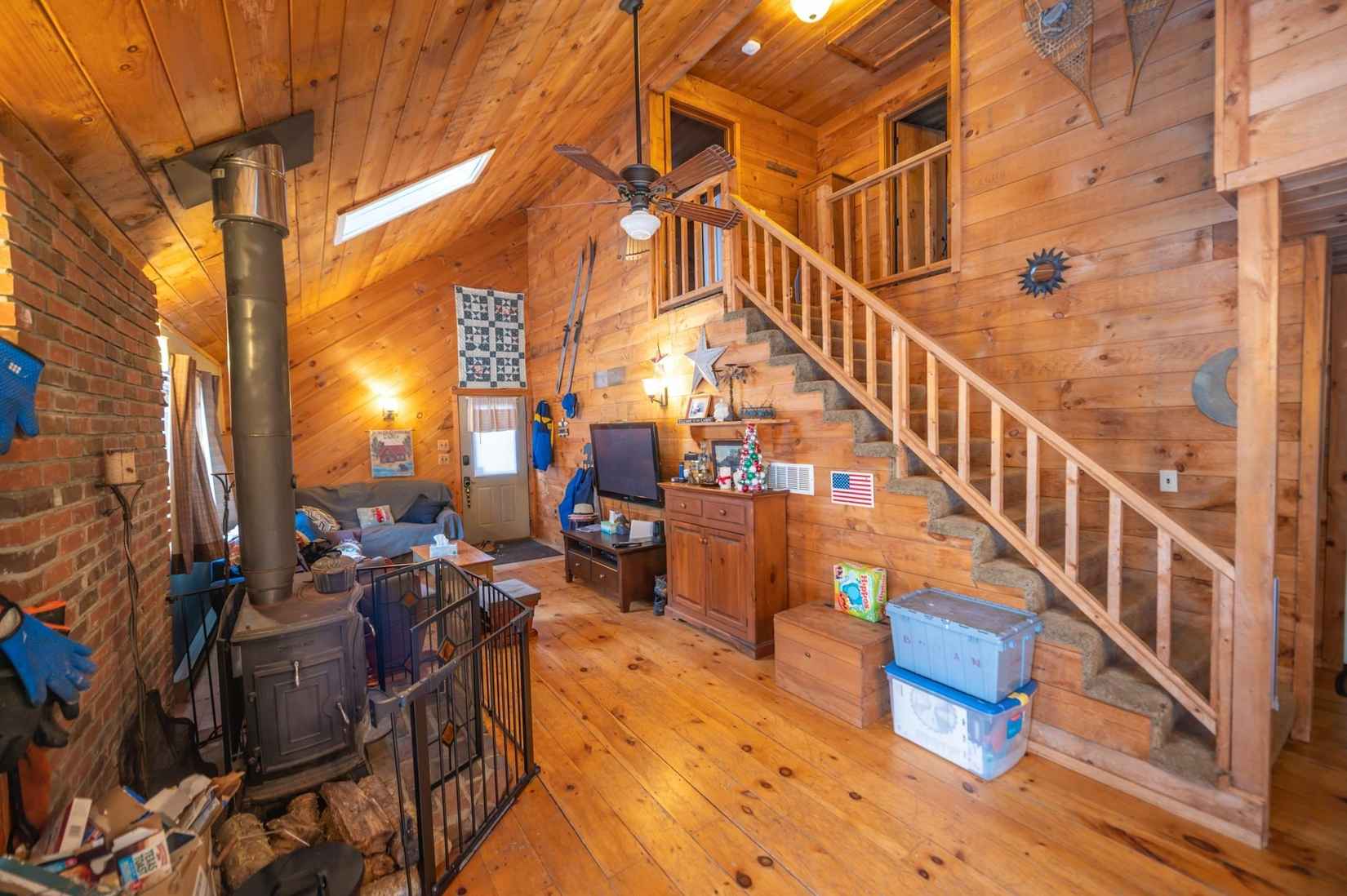 96 Oak Hl Rd  