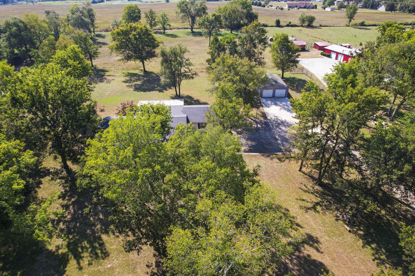 63401 E 290 Rd  
