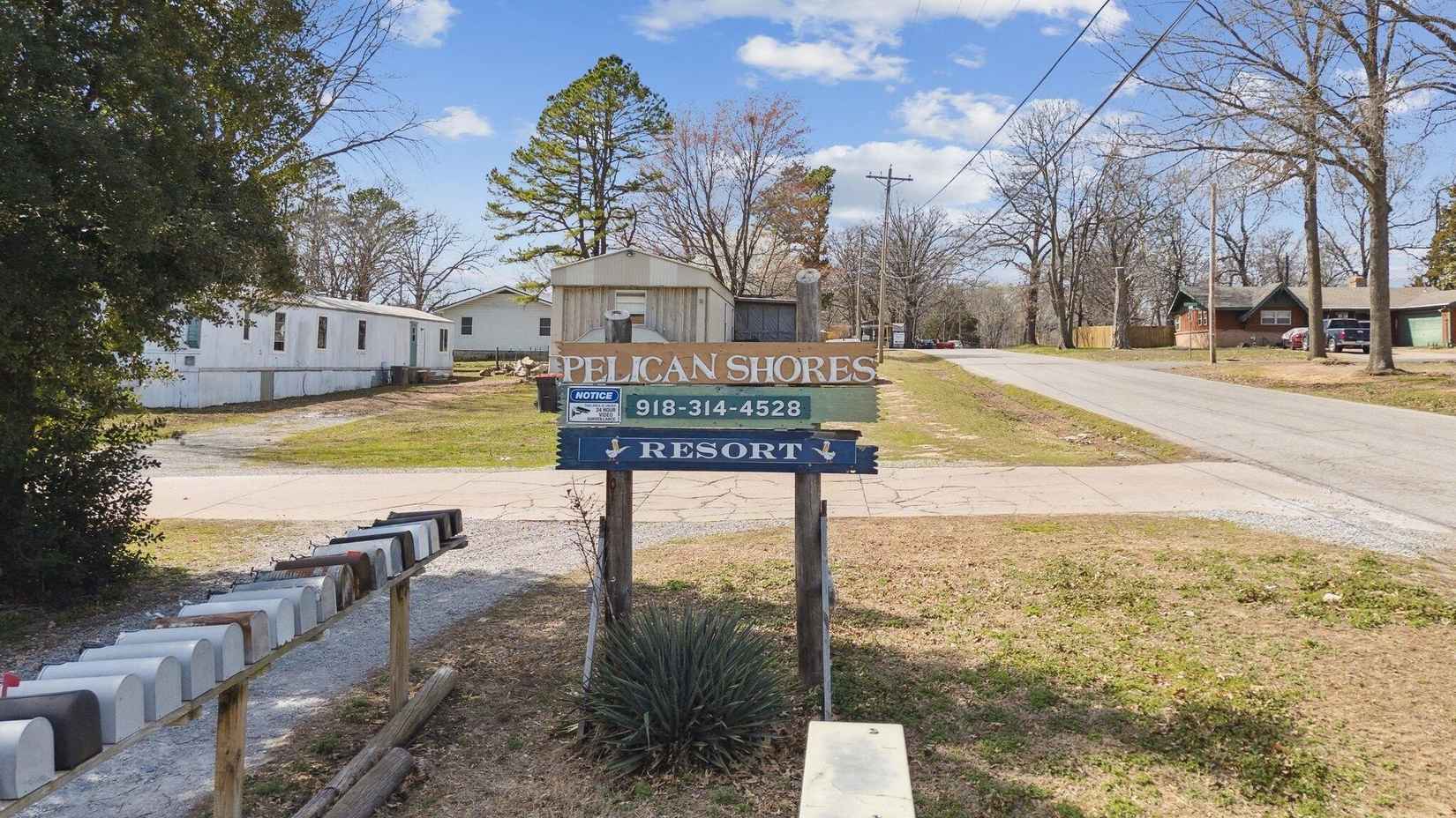 2241 Pelican Dr  