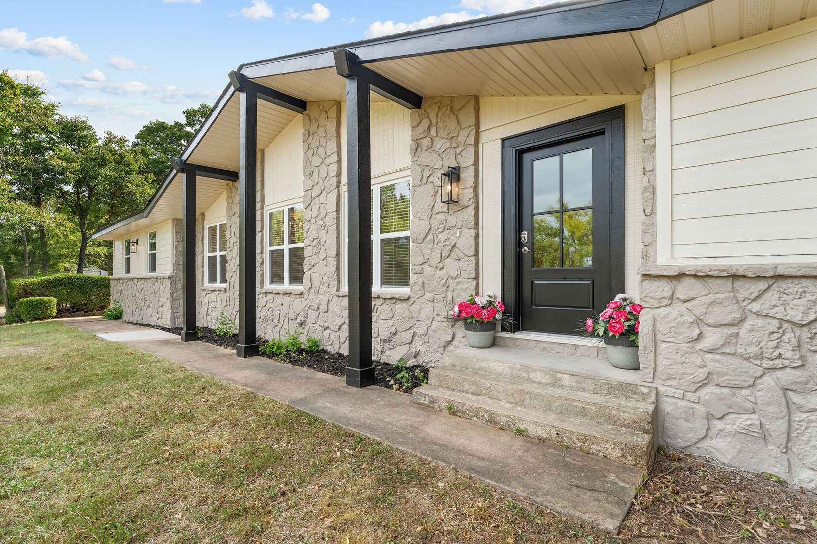 395 Caudill Way  