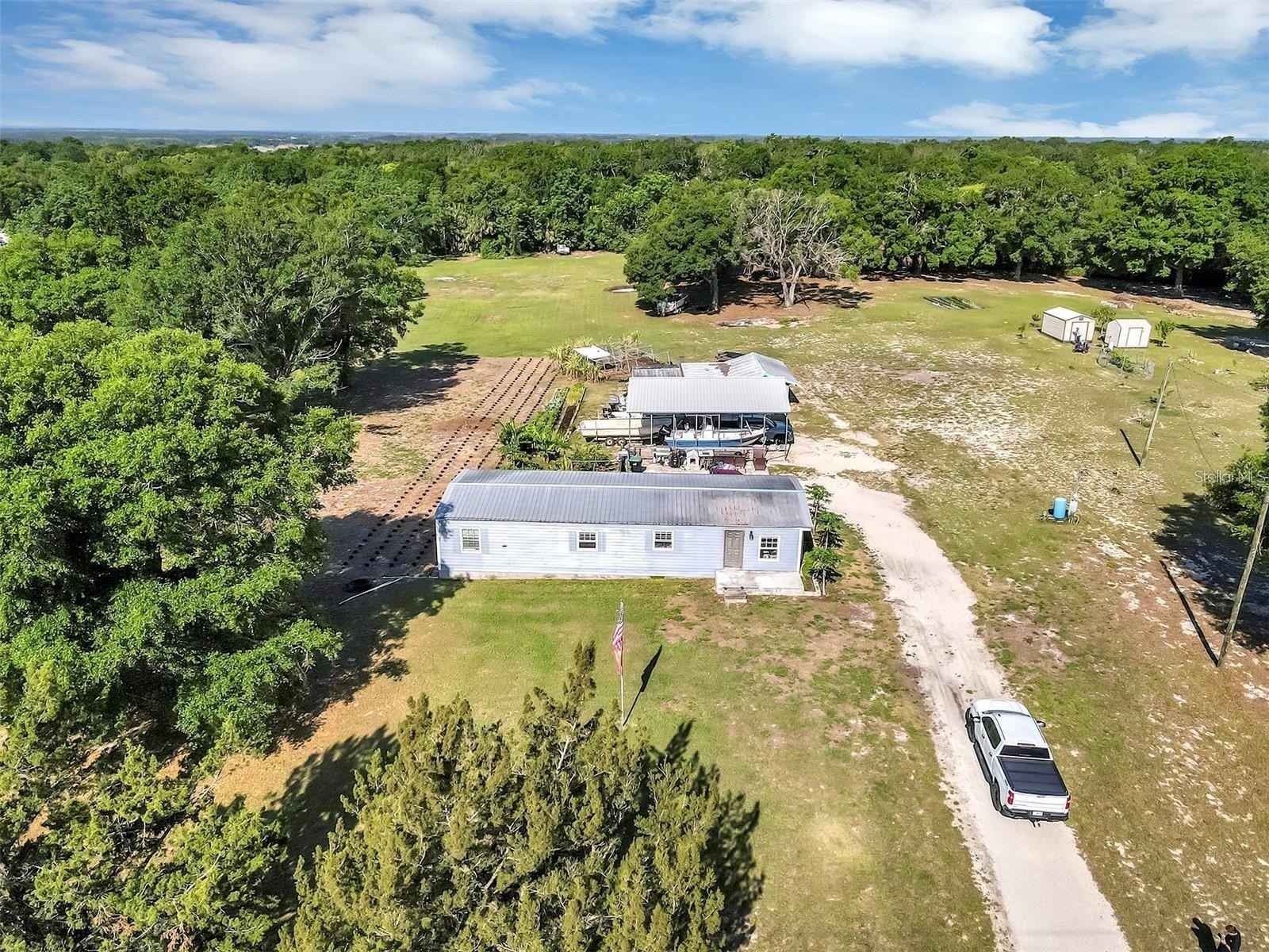 4162 Laughlin Rd  