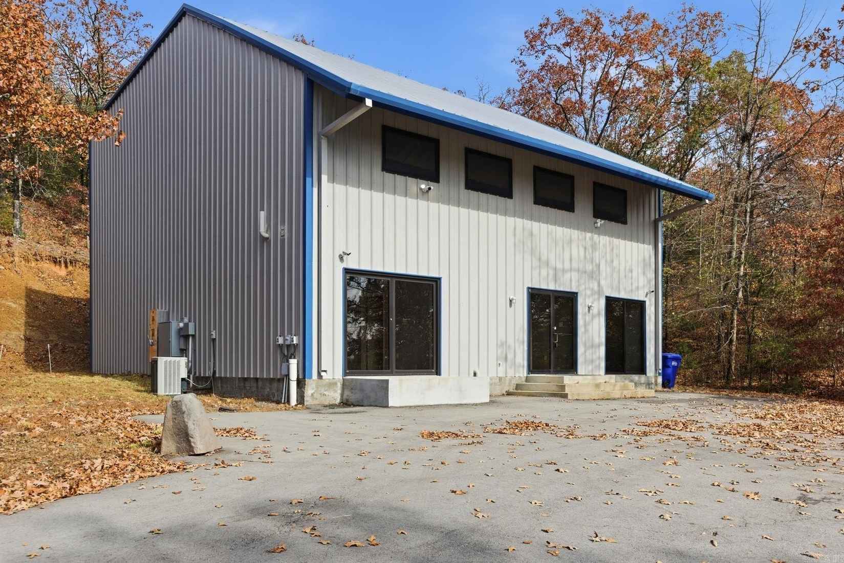 183 Lower Rdg Rd  