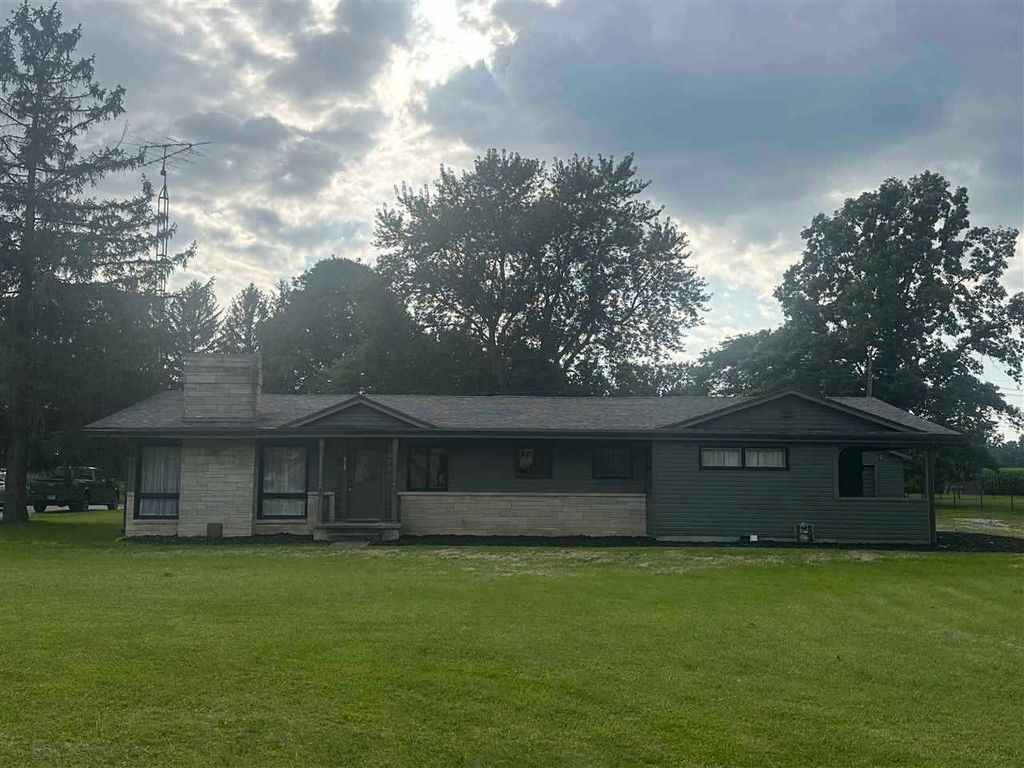 410 S Main St  