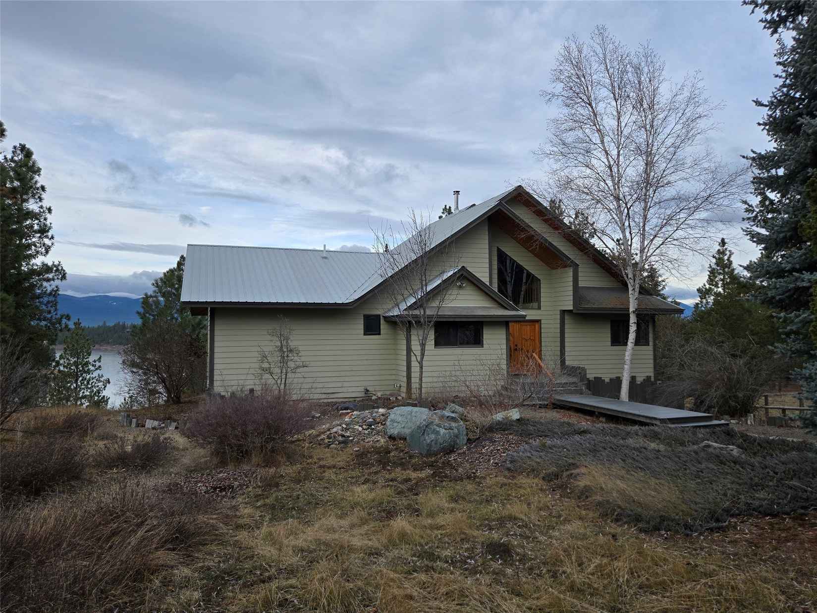 196 Garrison Dr  